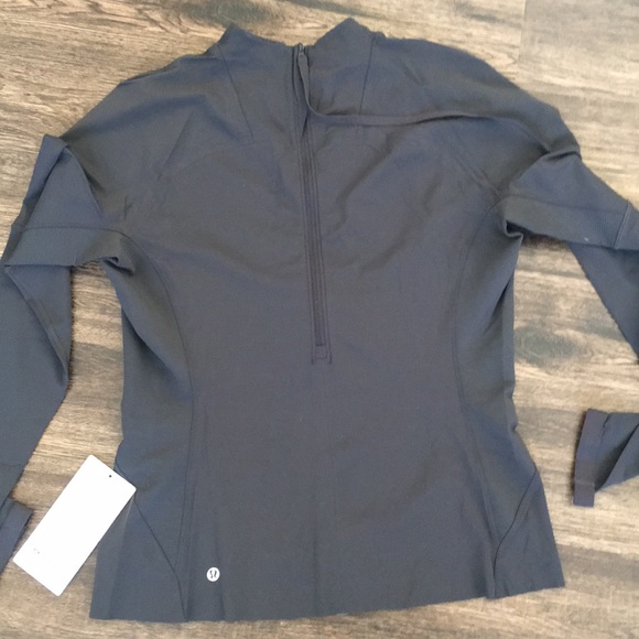 Lululemon Quickflash Pullover - Picture 8 of 8